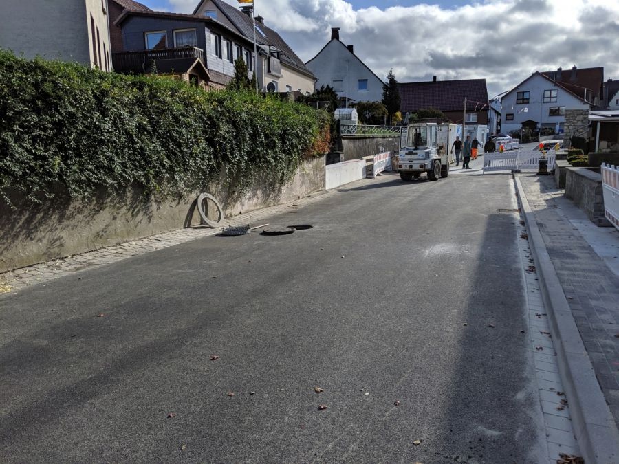 Fast fertig: Die Sonderbachbrücke in Steinhausen kann ab Montag, 21. Oktober, wieder für den Verkehr frei gegeben werden  Bildnachweis: Kreisstraßenbauamt 